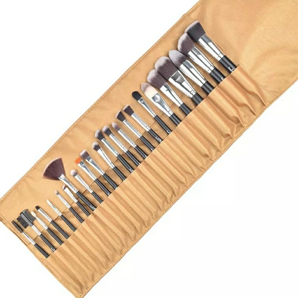 Makeup Brush set - Picture 2 of 3